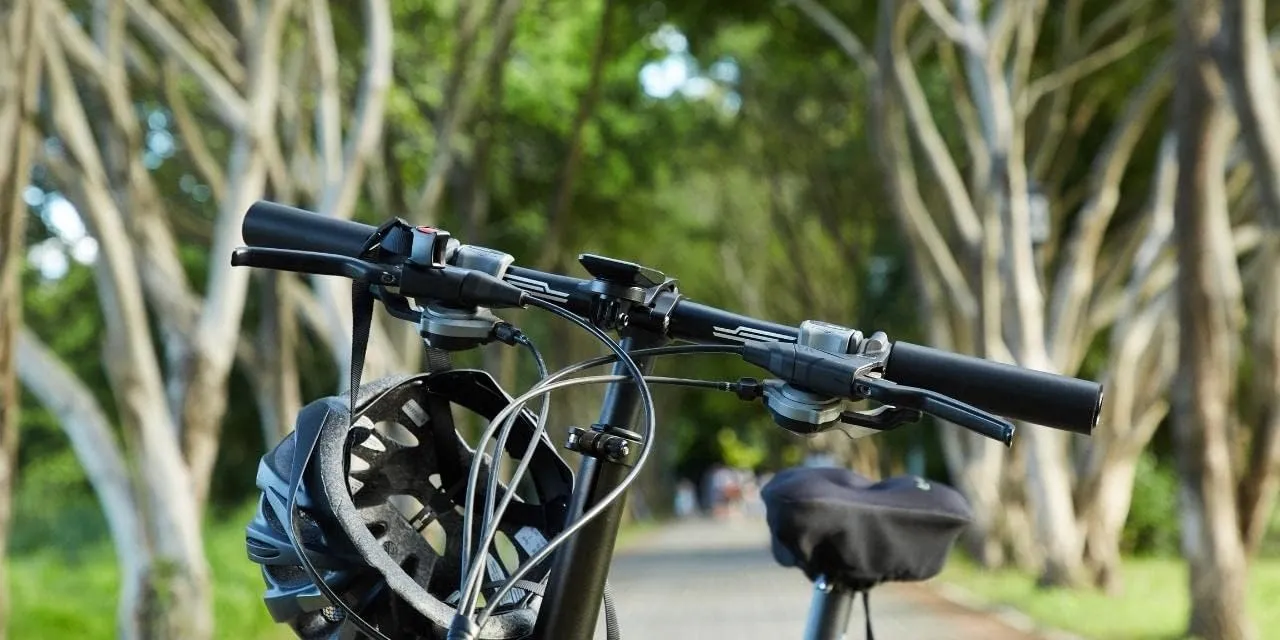 1inch/25.4mm Straight Bike Handlebars Rise(30mm 50mm 70mm 90mm) MTB Handlebar-Fits 25.4mm Stems -Aluminum Alloy Mountain Bike Bicycle 640 mm Length -Flat - Black