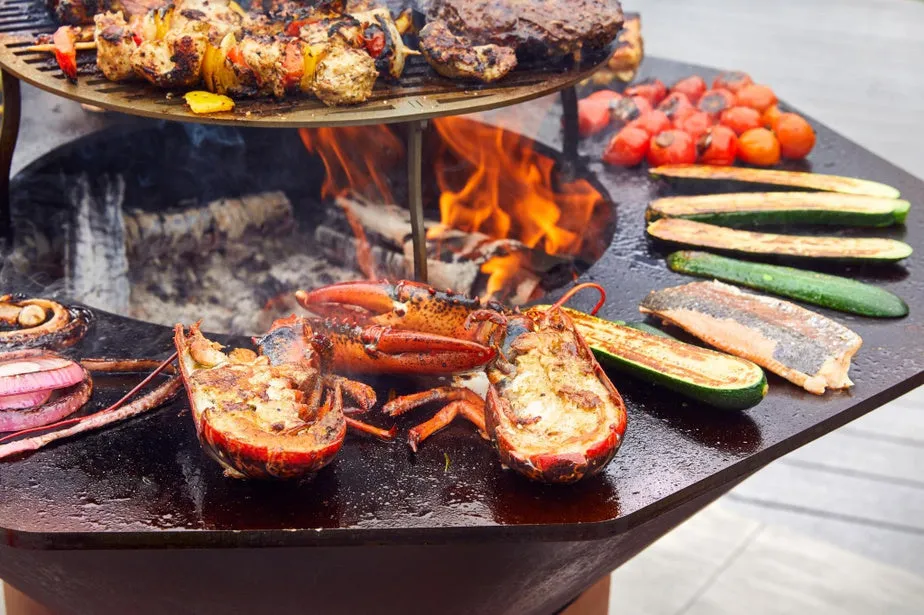 Wood Fired Grill with High Pedestal